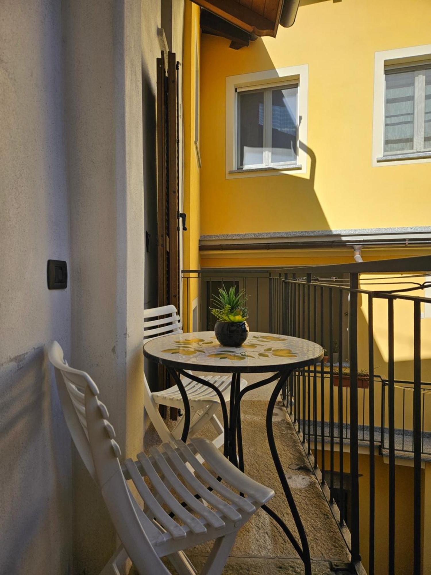 La rosa del lago Stresa Exterior foto